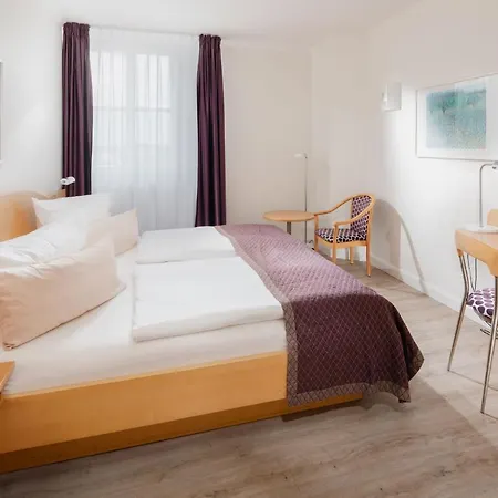 Kuenstlerhaus Hotel