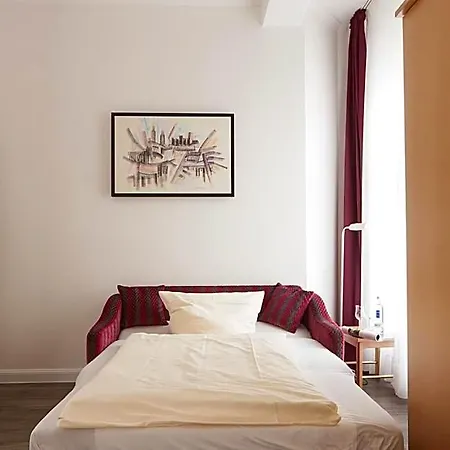 Kuenstlerhaus Hotell